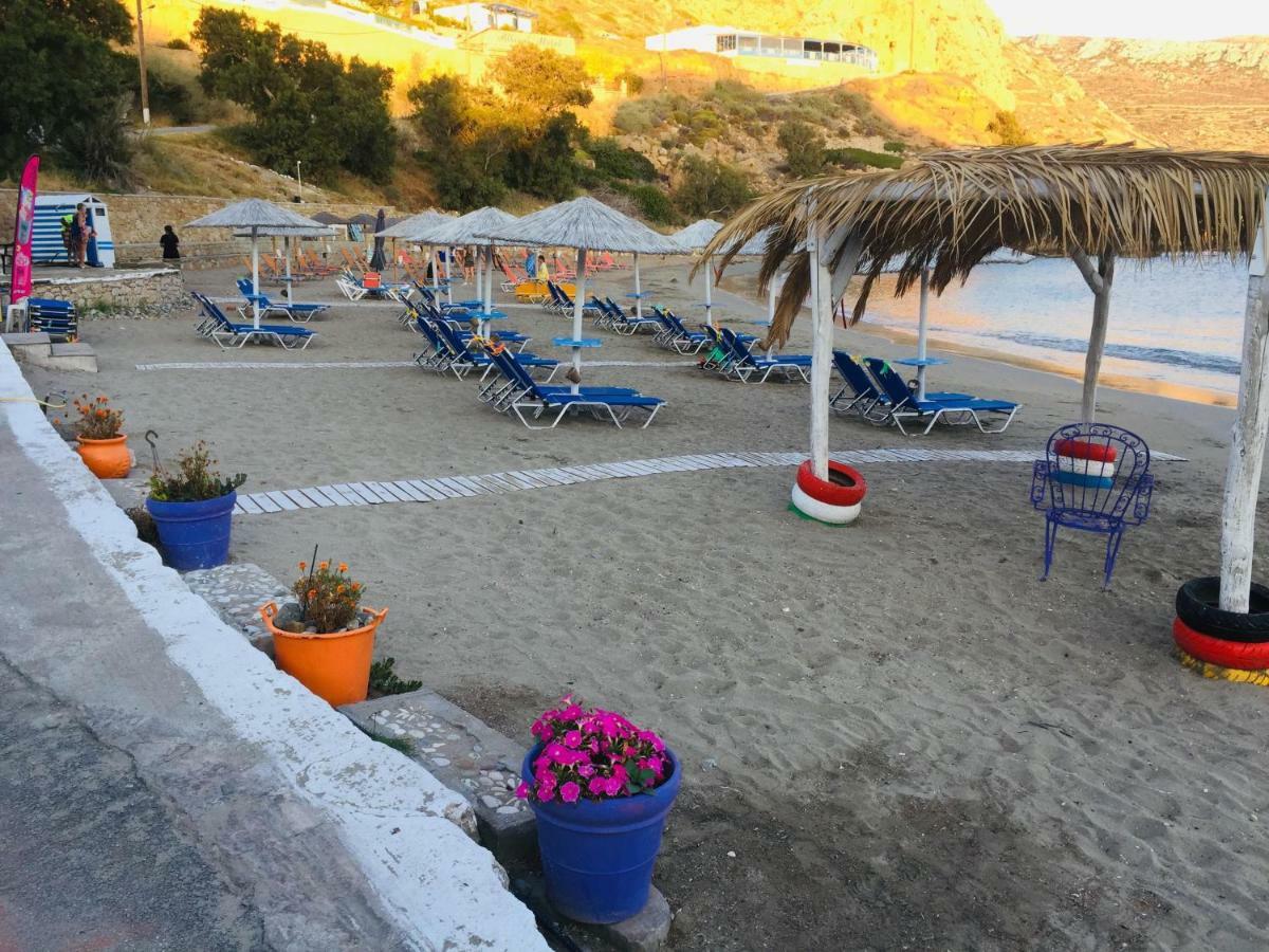 Finiki Seaside Apartment Kültér fotó