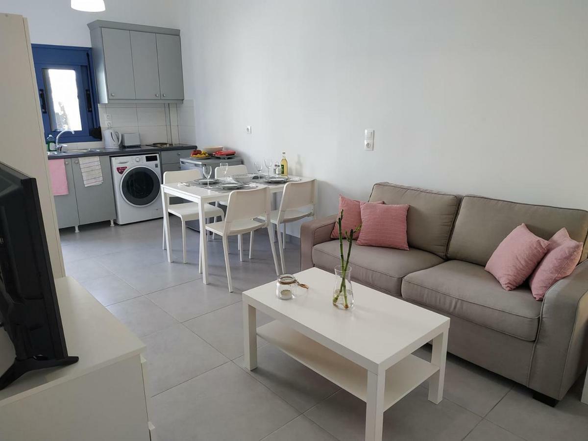 Finiki Seaside Apartment Kültér fotó